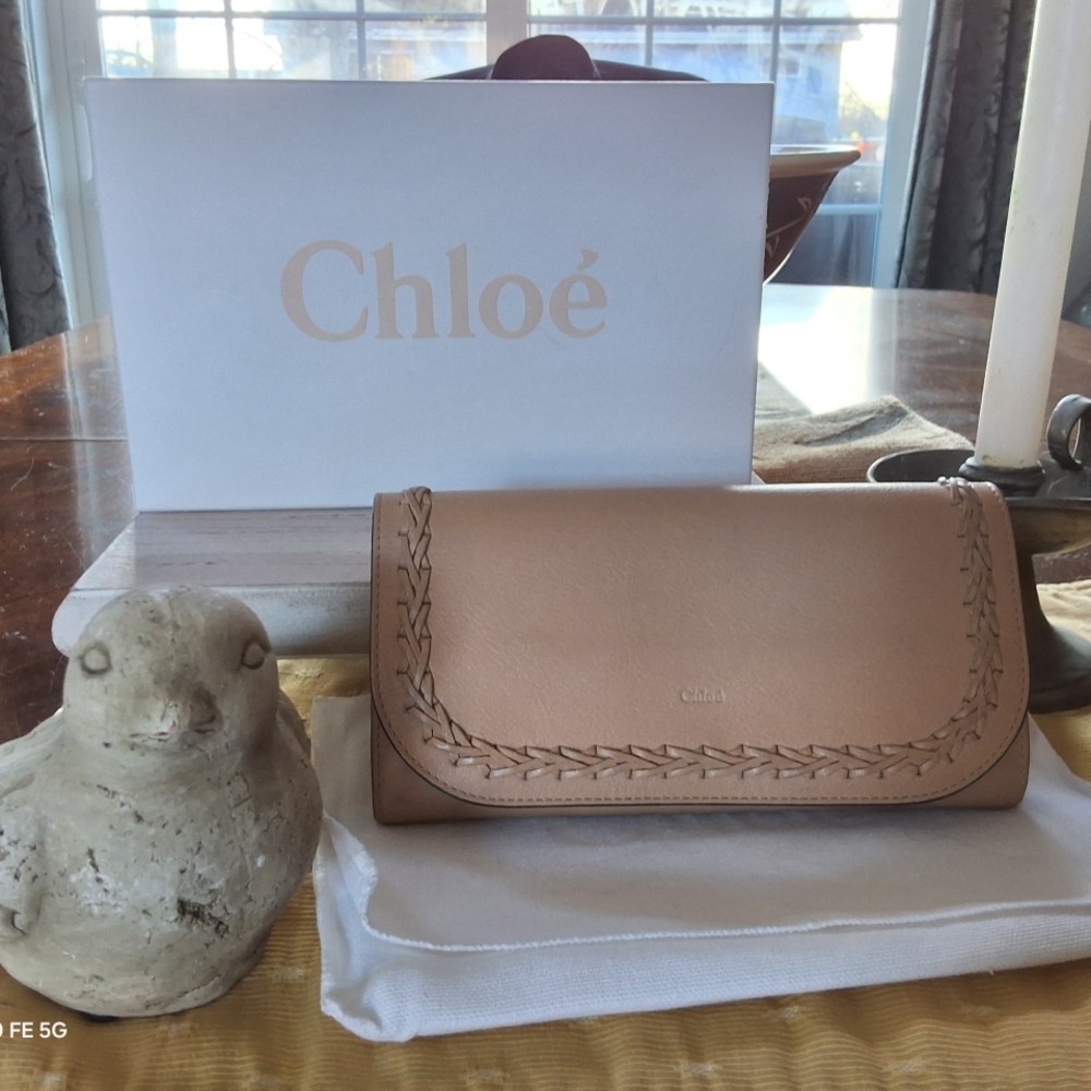 👛SOLD👛 CHLOE Leather Wallet